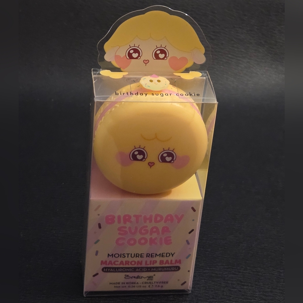 🎁The Crème Shop Moisture Remedy Macaron Lip Balm Hyaluronic Acid and Murumuru